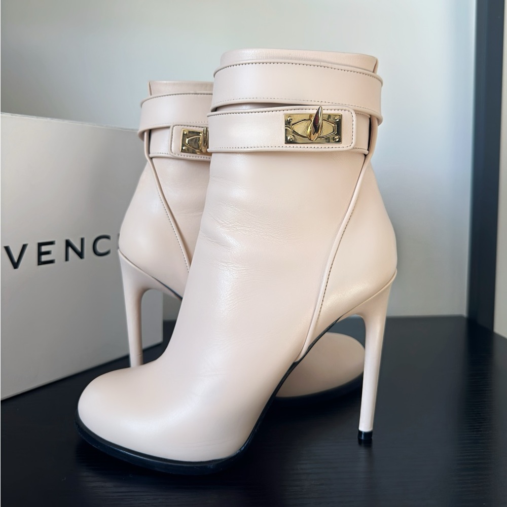 Givenchy Leather Shark Lock Boots